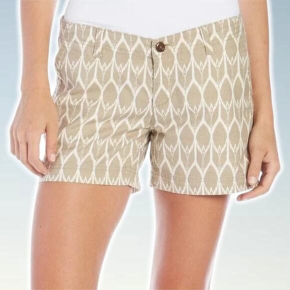 The North Face Pants - NWT THE NORTH FACE Women's Maywood Linen Blend Short Sz 14 Dune / Vintage